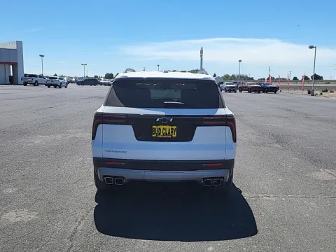 More photos of 2025 Chevrolet Traverse FWD LT at Chevrolet of Moses Lake, WA
