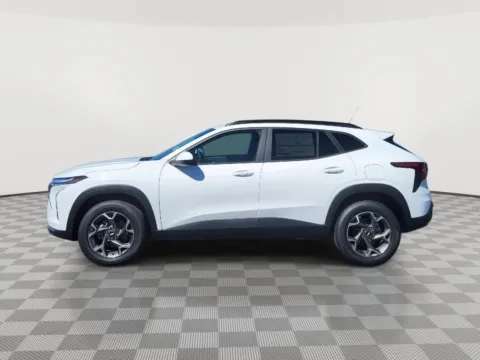 Photos of 2025 Chevrolet Trax LT for sale in Moses Lake, WA at Chevrolet of Moses Lake