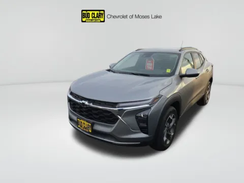 Gray 2025 Chevrolet Trax LT for sale in Moses Lake, WA