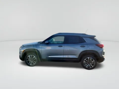 Photos of 2026 Chevrolet TrailBlazer LT for sale in Moses Lake, WA at Chevrolet of Moses Lake