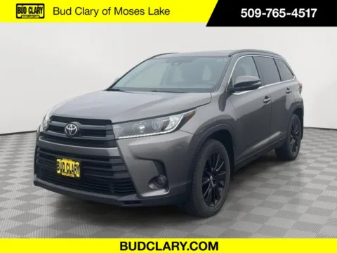 Gray 2019 Toyota Highlander SE for sale in Moses Lake, WA