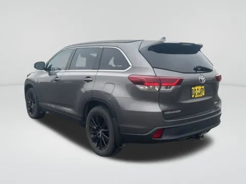 Another view of 2019 Toyota Highlander SE for sale in Moses Lake, WA at Chevrolet of Moses Lake