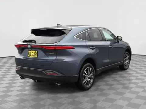 More photos of 2022 Toyota Venza LE at Chevrolet of Moses Lake, WA