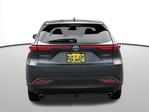 More photos of 2022 Toyota Venza LE at Chevrolet of Moses Lake, WA