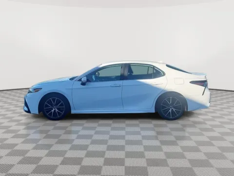 Photos of 2021 Toyota Camry SE for sale in Moses Lake, WA at Chevrolet of Moses Lake