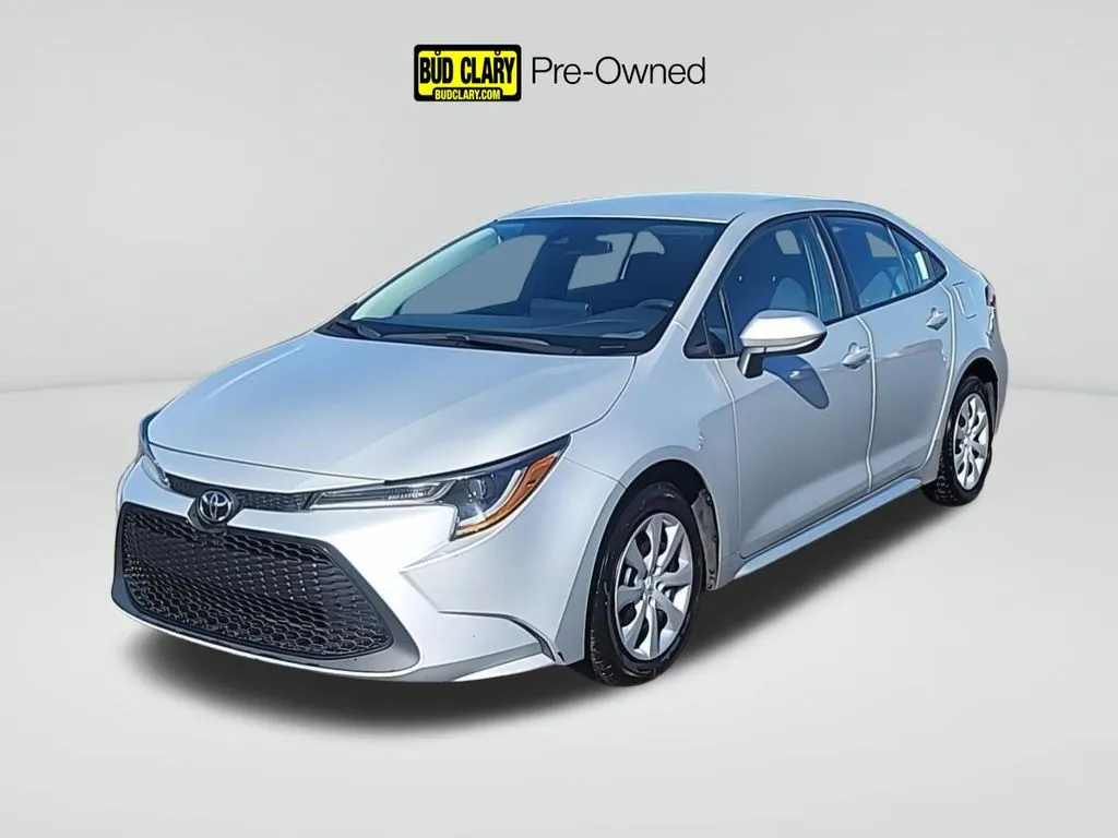 Silver 2022 Toyota Corolla LE for sale in Moses Lake, WA