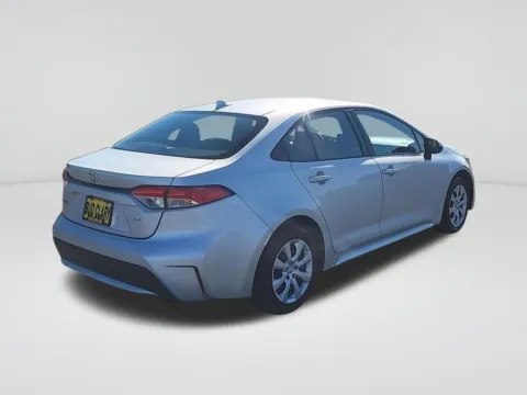 More photos of 2022 Toyota Corolla LE at Chevrolet of Moses Lake, WA
