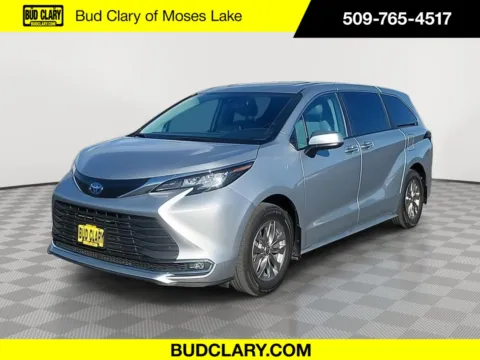 Silver 2023 Toyota Sienna XLE 7-Passenger for sale in Moses Lake, WA