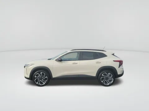 Photos of 2026 Chevrolet Trax 2RS for sale in Moses Lake, WA at Chevrolet of Moses Lake