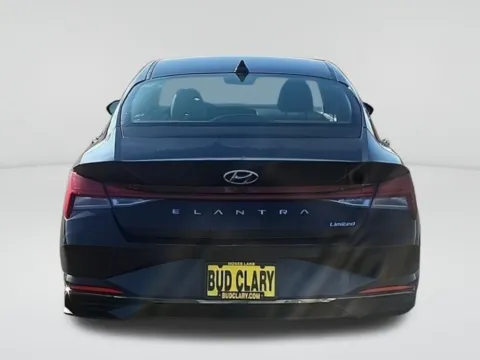 More photos of 2022 Hyundai Elantra Limited at Chevrolet of Moses Lake, WA