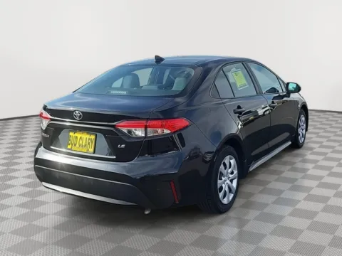 More photos of 2021 Toyota Corolla LE at Chevrolet of Moses Lake, WA