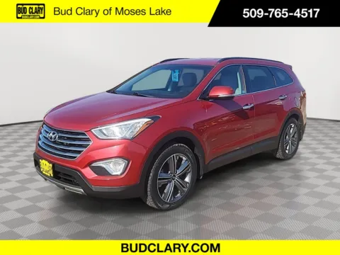 Red 2015 Hyundai Santa Fe Limited for sale in Moses Lake, WA