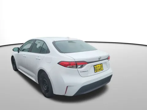 Another view of 2024 Toyota Corolla LE for sale in Moses Lake, WA at Chevrolet of Moses Lake