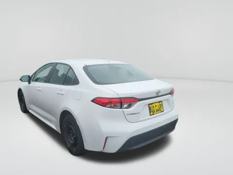 Another view of 2024 Toyota Corolla LE for sale in Moses Lake, WA at Chevrolet of Moses Lake