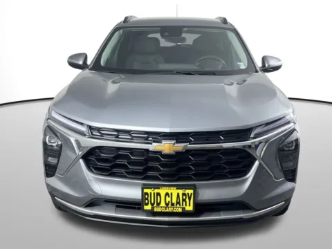 Photos of 2025 Chevrolet Trax LT for sale in Moses Lake, WA at Chevrolet of Moses Lake