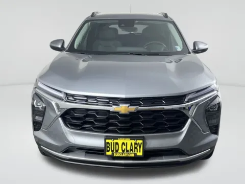 Photos of 2025 Chevrolet Trax LT for sale in Moses Lake, WA at Chevrolet of Moses Lake