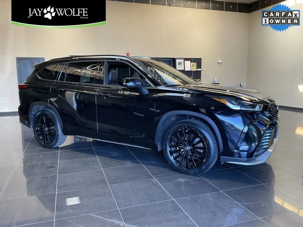 2023 Toyota Highlander L for sale in Kansas City, MO