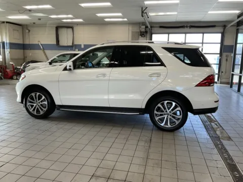More photos of 2017 Mercedes-Benz GLE 350 at Jay Wolfe Acura, MO
