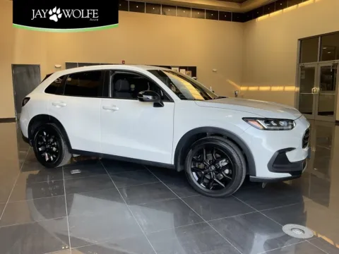 White 2024 Honda HR-V Sport for sale in Kansas City, MO