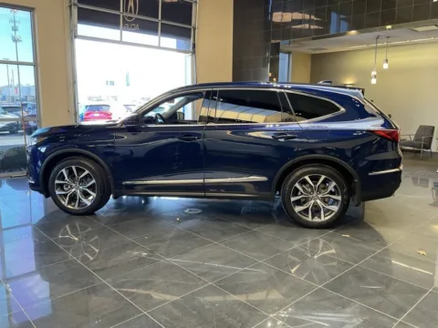 More photos of 2024 Acura MDX w/Technology Package at Jay Wolfe Acura, MO