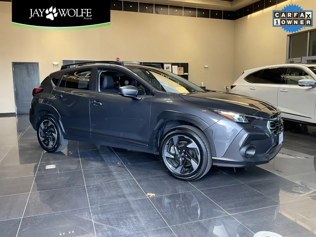 Gray 2024 Subaru Crosstrek Limited for sale in Kansas City, MO
