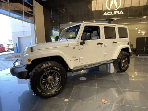 More photos of 2015 Jeep Wrangler Unlimited Sahara at Jay Wolfe Acura, MO