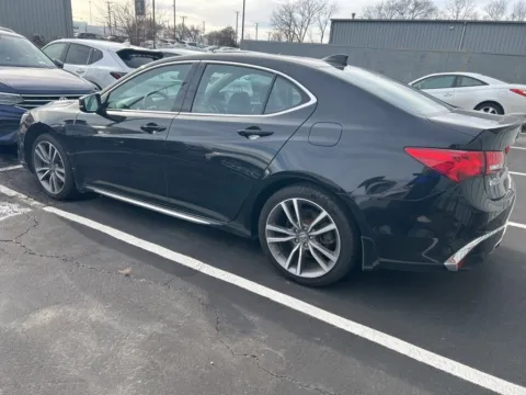 More photos of 2019 Acura TLX w/Advance Pkg at Jay Wolfe Acura, MO