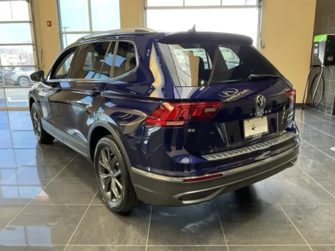 More photos of 2023 Volkswagen Tiguan SE at Jay Wolfe Acura, MO