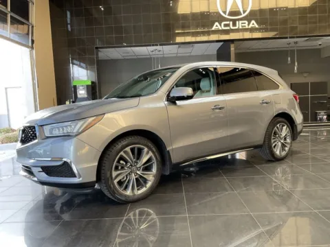 More photos of 2017 Acura MDX w/Technology Pkg at Jay Wolfe Acura, MO