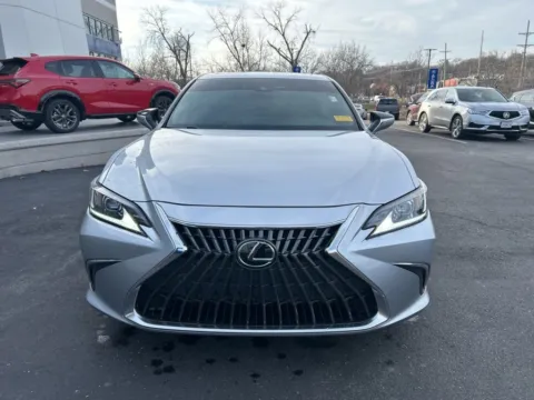 Photos of 2023 Lexus ES 250 for sale in Kansas City, MO at Jay Wolfe Acura