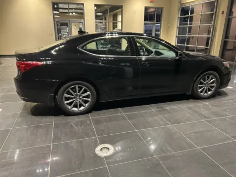 More photos of 2018 Acura TLX 2.4L at Jay Wolfe Acura, MO