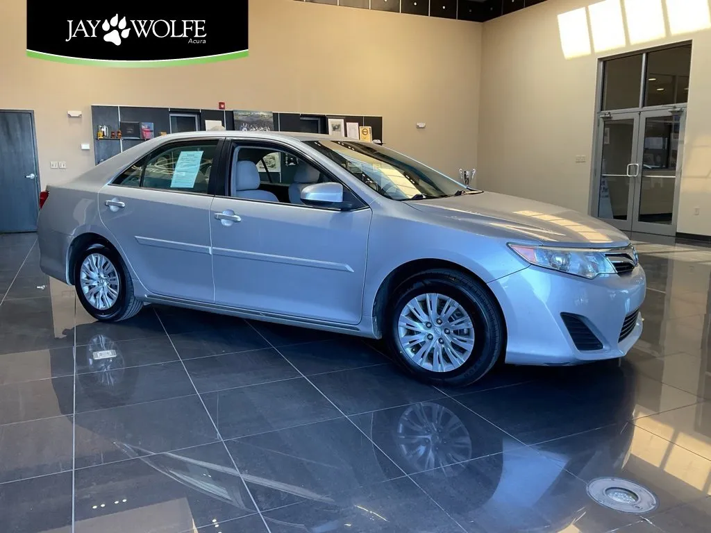 2013 Toyota Camry LE for sale in Kansas City, MO