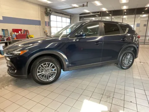 More photos of 2017 Mazda CX-5 Touring at Jay Wolfe Acura, MO