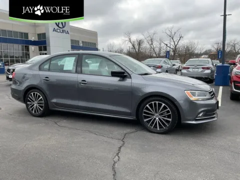 Gray 2015 Volkswagen Jetta Sedan 1.8T Sport for sale in Kansas City, MO