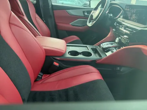 More photos of 2026 Acura MDX w/A-Spec Package at Jay Wolfe Acura, MO