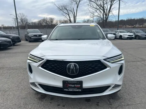 Photos of 2023 Acura MDX w/Advance Package for sale in Kansas City, MO at Jay Wolfe Acura