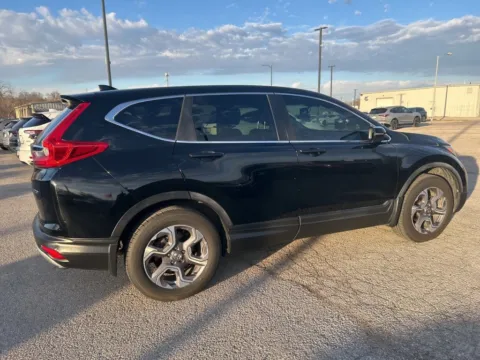 More photos of 2018 Honda CR-V EX-L at Jay Wolfe Acura, MO