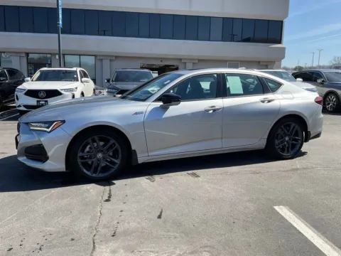More photos of 2024 Acura TLX w/A-Spec Package at Jay Wolfe Acura, MO