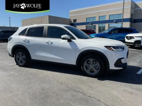White 2026 Honda HR-V LX for sale in Kansas City, MO