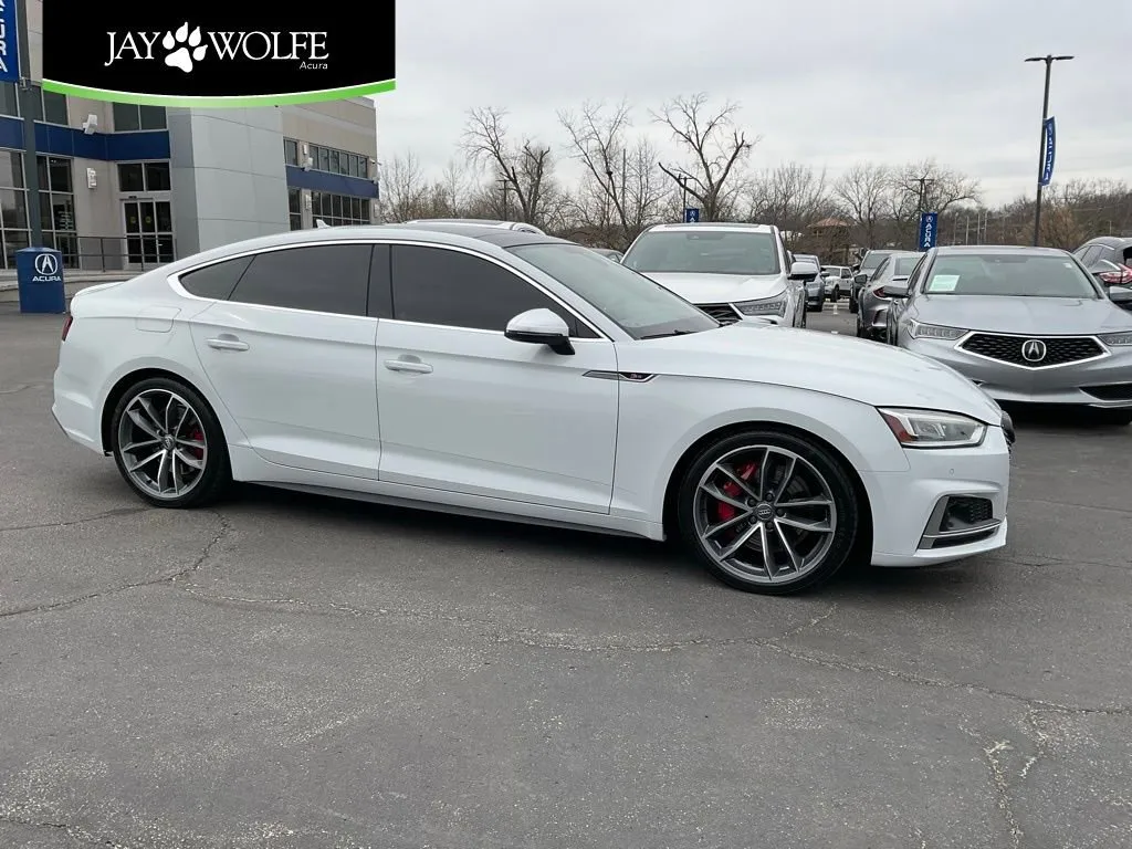 White 2018 Audi S5 Sportback Prestige for sale in Kansas City, MO