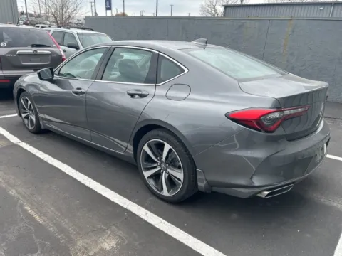 More photos of 2024 Acura TLX w/Technology Package at Jay Wolfe Acura, MO