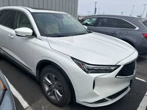 Photos of 2023 Acura MDX 3.5L for sale in Kansas City, MO at Jay Wolfe Acura