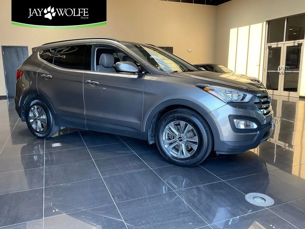 Gray 2016 Hyundai Santa Fe Sport 2.4 Base for sale in Kansas City, MO