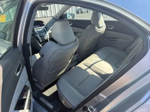 More photos of 2019 Acura TLX w/Advance Pkg at Jay Wolfe Acura, MO