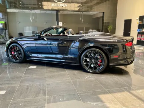 More photos of 2023 Bentley Continental Speed at Jay Wolfe Acura, MO