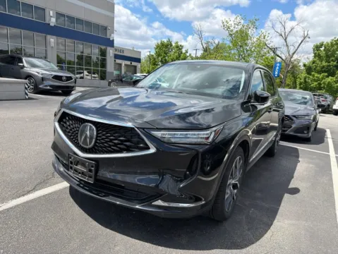 Photos of 2023 Acura MDX w/Technology Package for sale in Kansas City, MO at Jay Wolfe Acura