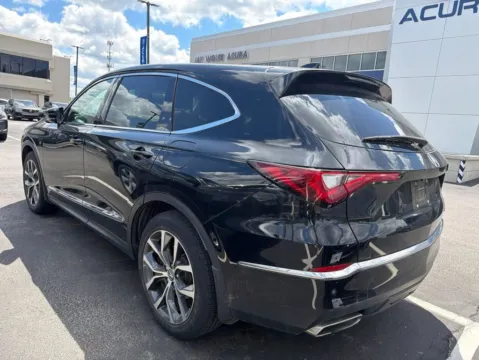 More photos of 2023 Acura MDX w/Technology Package at Jay Wolfe Acura, MO