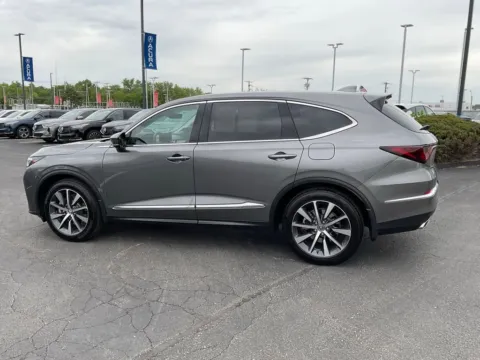 More photos of 2026 Acura MDX w/Technology Package at Jay Wolfe Acura, MO