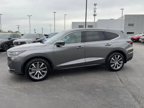 More photos of 2026 Acura MDX w/Technology Package at Jay Wolfe Acura, MO