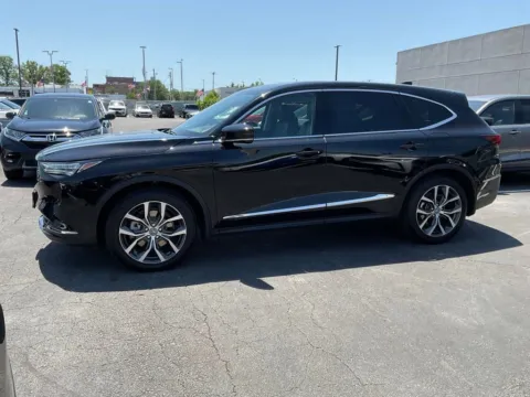 More photos of 2023 Acura MDX w/Technology Package at Jay Wolfe Acura, MO